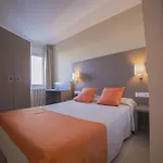 Risech Hotel 2*