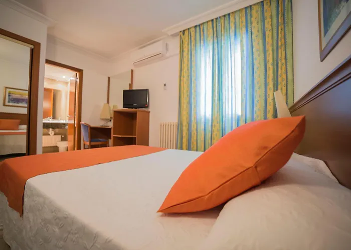 Hotel Risech 2*