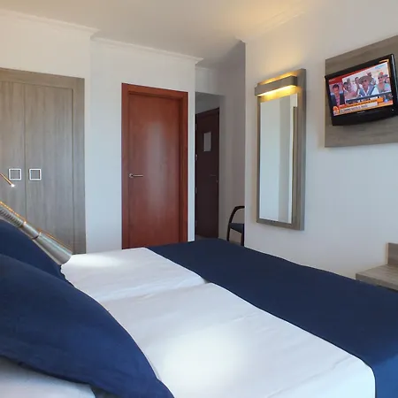 Hotel Risech Roses