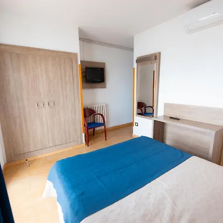 Hotel Risech 2*