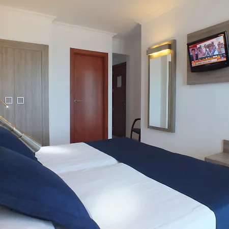 Hotel Hotel Risech 2*