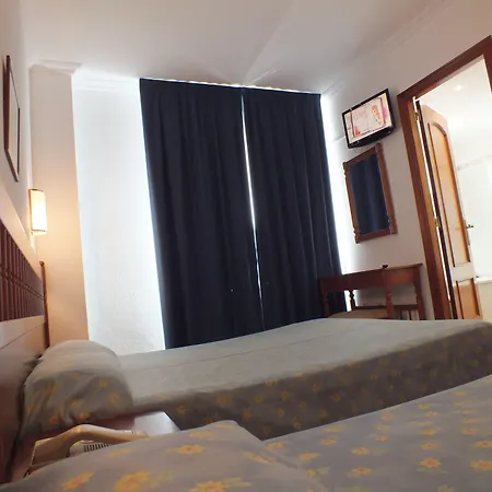 Hotel Risech 2*