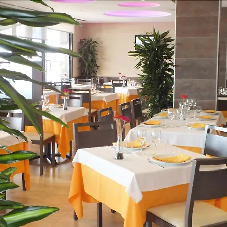 Hotel Risech Hotel Roses