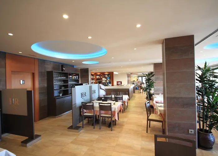 Hotel Risech Hotell