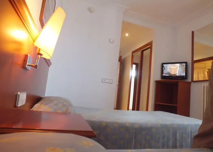 Hotell Hotel Risech